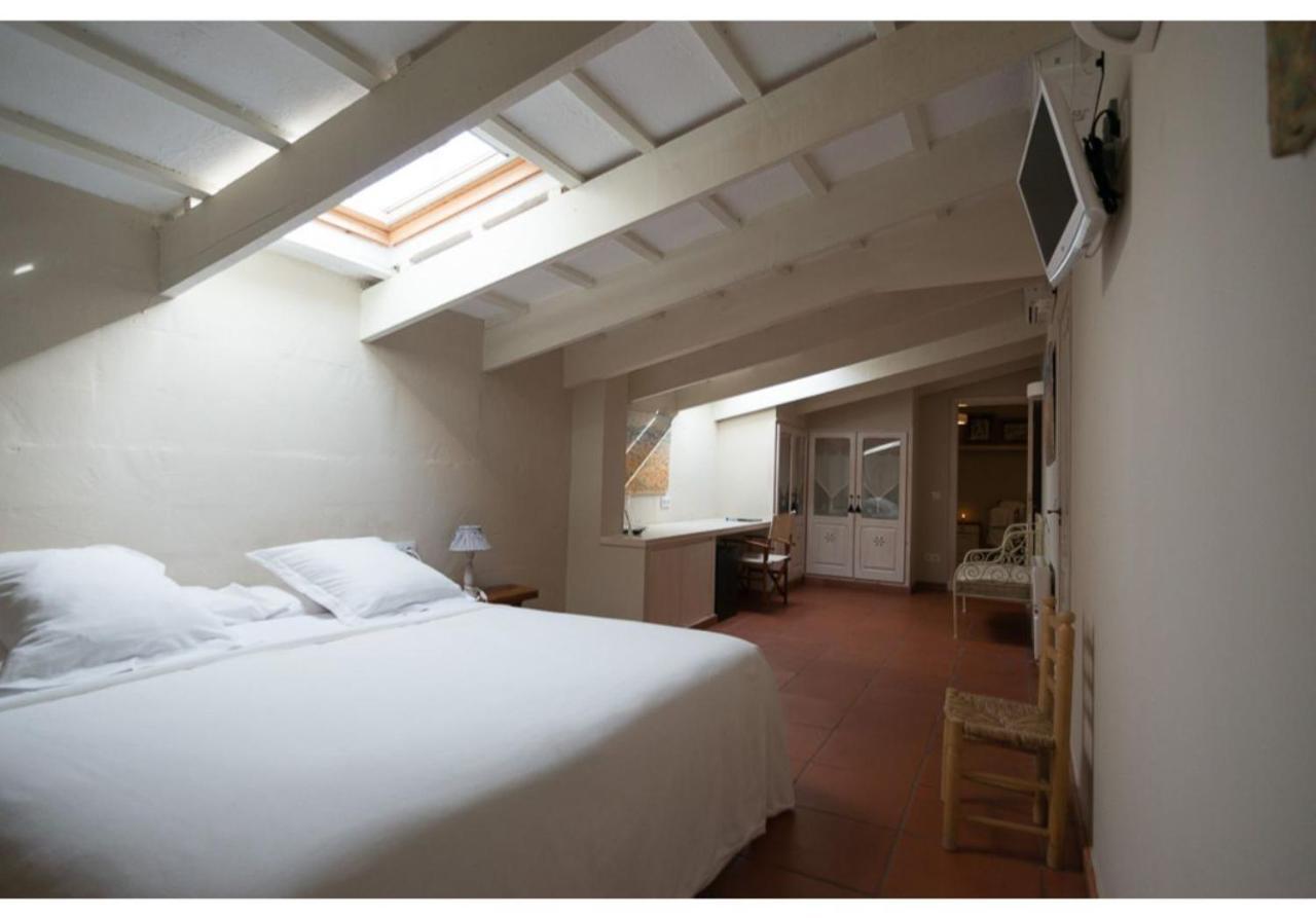 ホテル Coliving Add Livitum シウタデリャ エクステリア 写真
